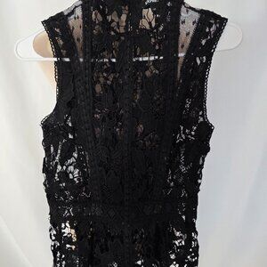 Express Size XS petite Black Lace Blouse T535